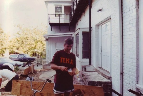 I Wrote a Memoir and I am Looking for an Agent ⋆